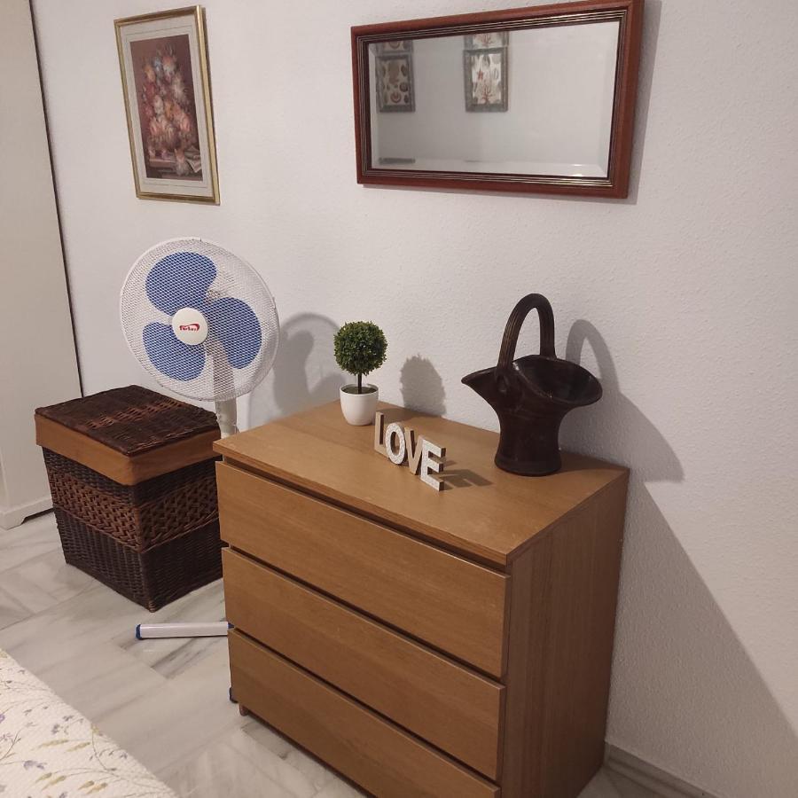 Ferienwohnung El Barquito Del Abuelo Málaga Exterior foto