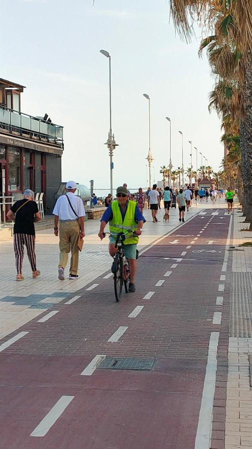 Ferienwohnung El Barquito Del Abuelo Málaga Exterior foto